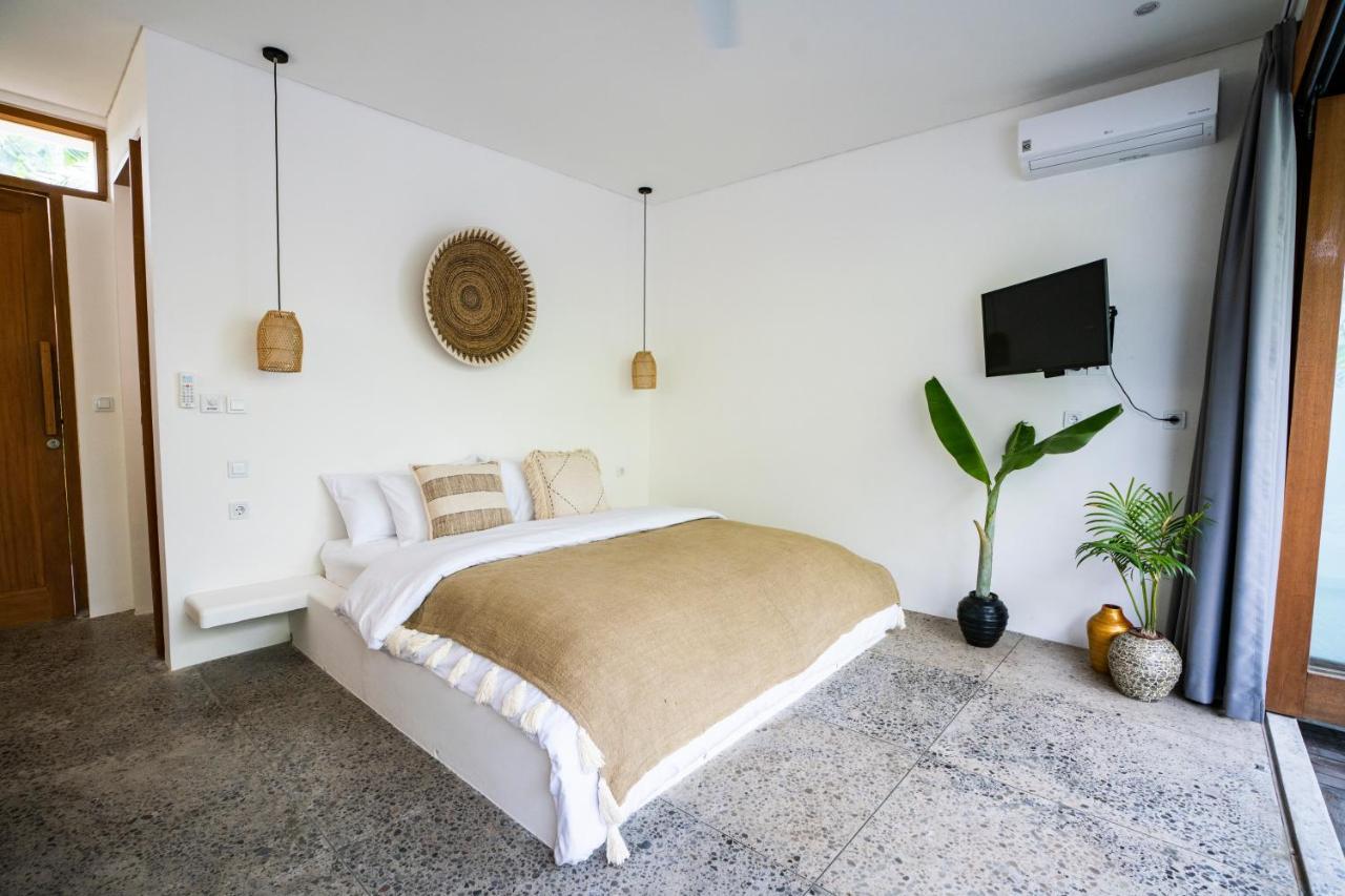 Tiga Studios - Adults Only Kuta  Exterior photo